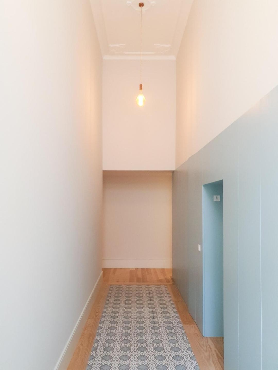 Classic Loft In Fully Renewed Building At Batalha *
